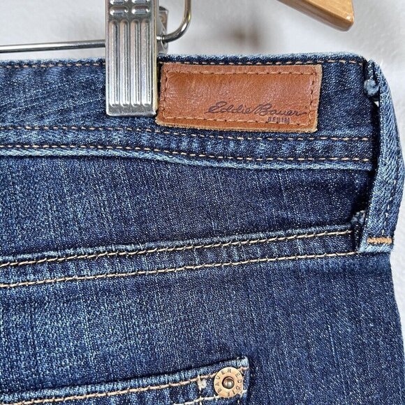 Eddie Bauer Jeans Straight Leg Classic Fit Medium Wash Denim Blue Women’s 16 - Picture 4 of 10